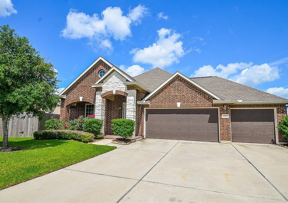 1st image of 9957 Norhill Heights Ln