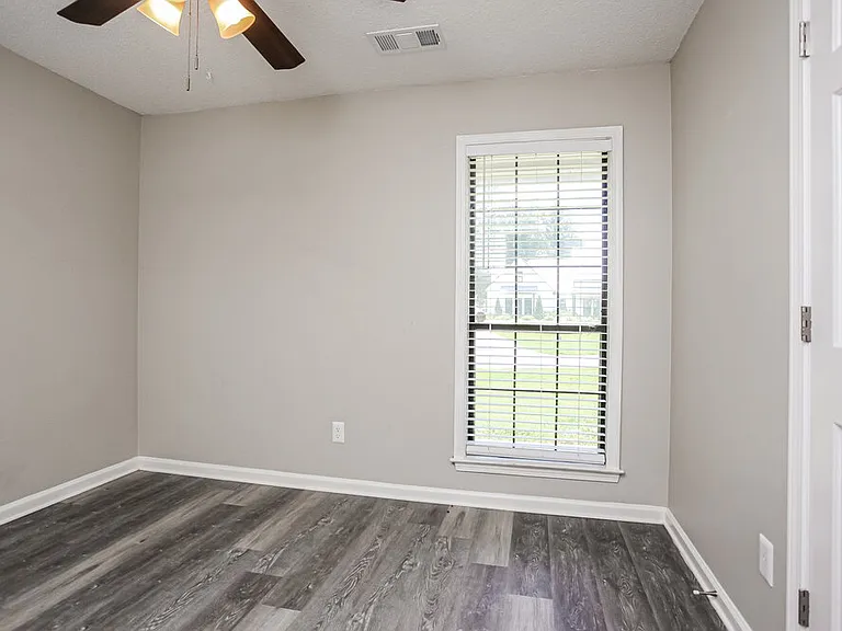 4178 Star Landing Rd E — Photo 14
