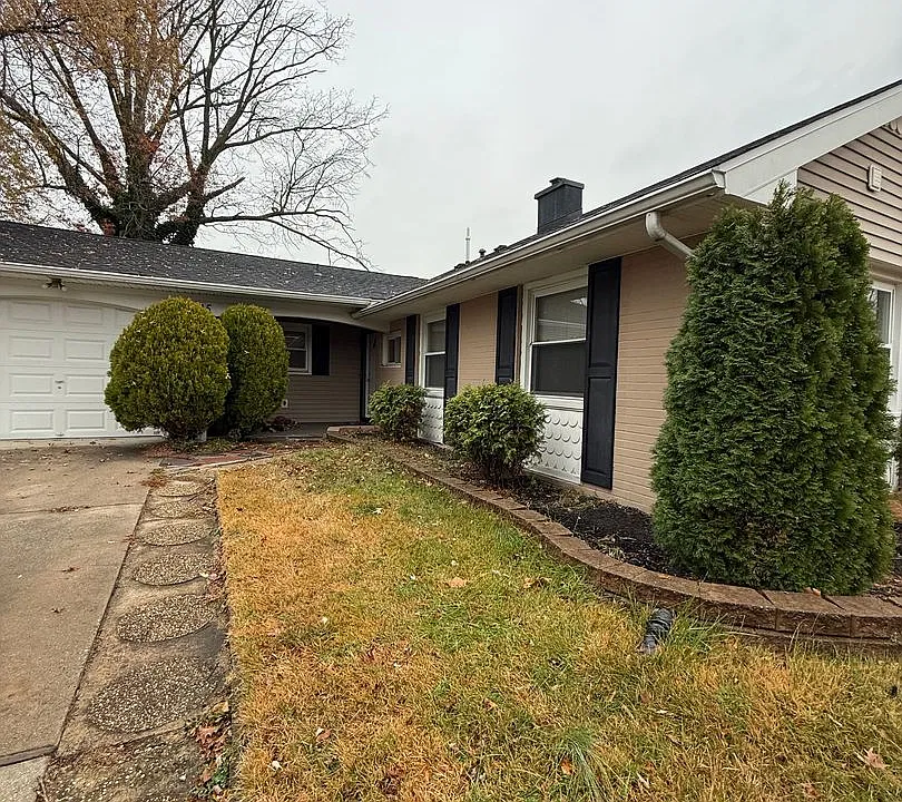 25 Pembrook Ln