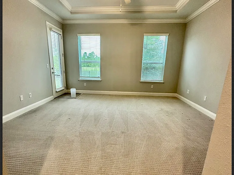 363 Caribbean Pl — Photo 43