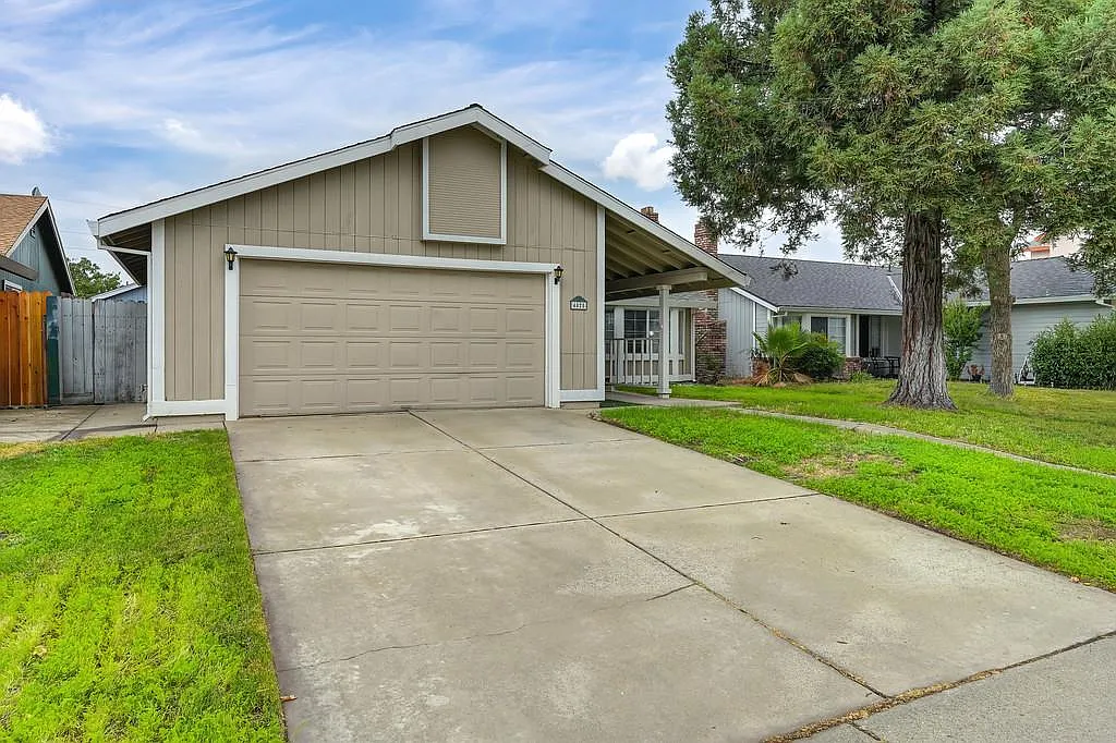 4825 Taylor St photo 1