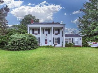 21 Wayne Ave, River Edge, NJ 07661