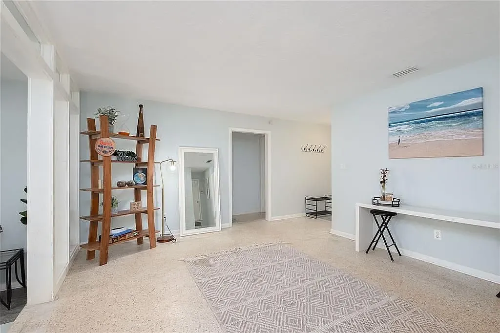 4 bed, 1788 sqft, $2,500 — Photo 2