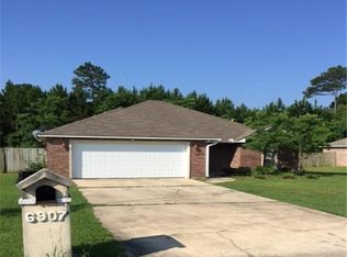 6907 Pinehurst Dr, Ocean Springs, MS 39564