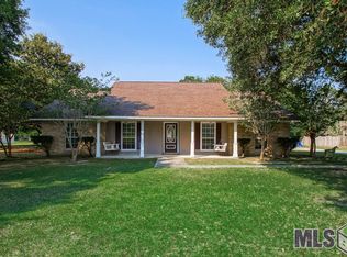 7796 Ridgewood Dr, Denham Springs, LA 70706