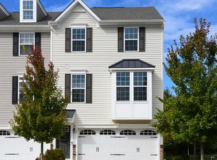 28 Peacock Cir, Sewell, NJ 08080