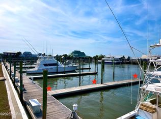 9 Keelson Row, Southport, NC 28461