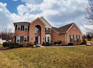 1216 Ripplecreek Ct, Dayton, OH 45458