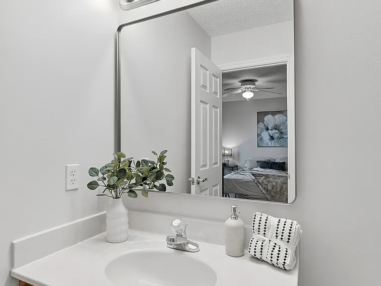 2521 Ravine St — Photo 49
