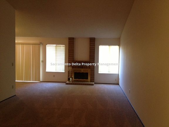 4th image of 135 Cedro Cir