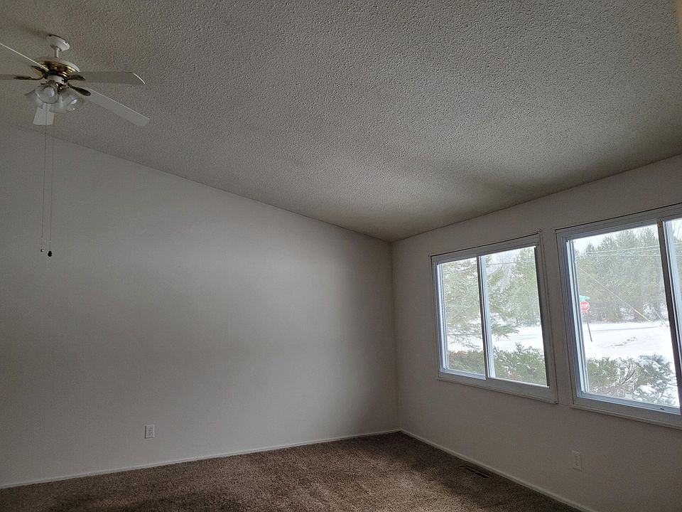 3 Evergreen Dr, Kincheloe, MI 49788 Zillow