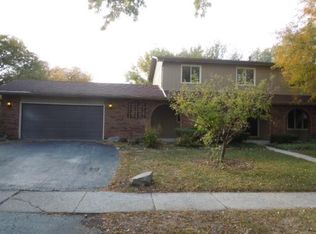 1266 Berry Ln, Flossmoor, IL 60422