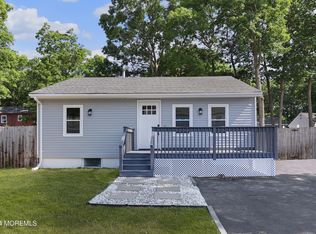 1934 Ravenwood Dr, Toms River, NJ 08753