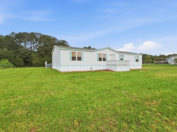 202 Springridge Dr, Texarkana, TX 75501