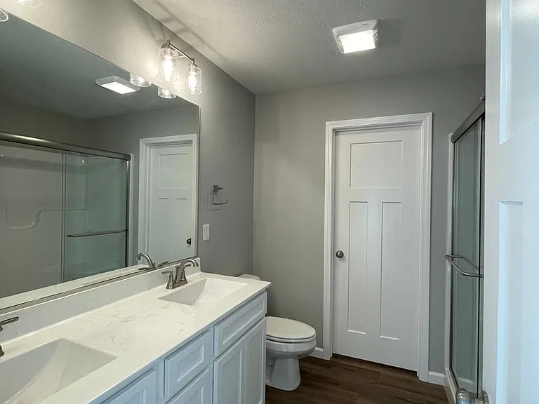 Megan Court Homes — Photo 9