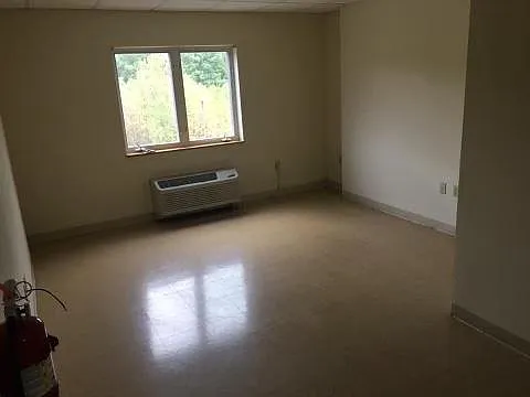 22 Faith Dr — Photo 1