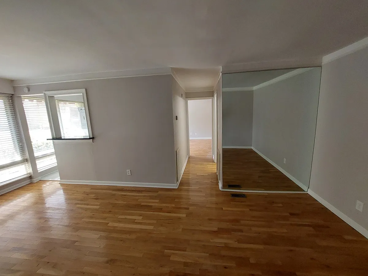 Building Photo - 201 Acklen Park Dr #21