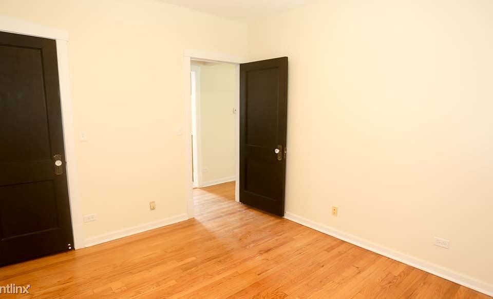 3571-W Hendeson-Unit-2-bed_preview