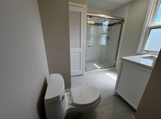 631 Shady Dr E, Pittsburgh, PA 15228