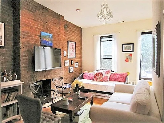 Rented by JK Dansar Corp | media 79