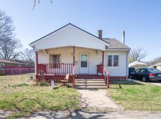 209 S Allen Ave, Chanute, KS 66720