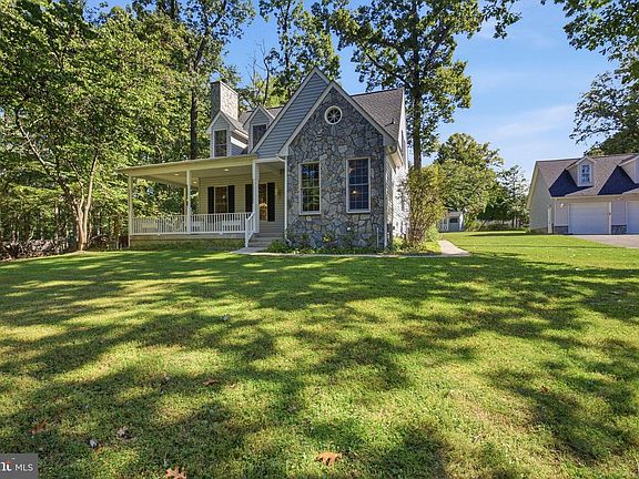 2nd image of 17427 Astoria Ln