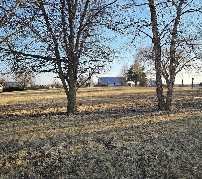 1st image of 8251 W Pauling Rd