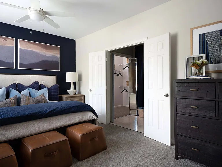 Willow Lake Apartments — Photo 9
