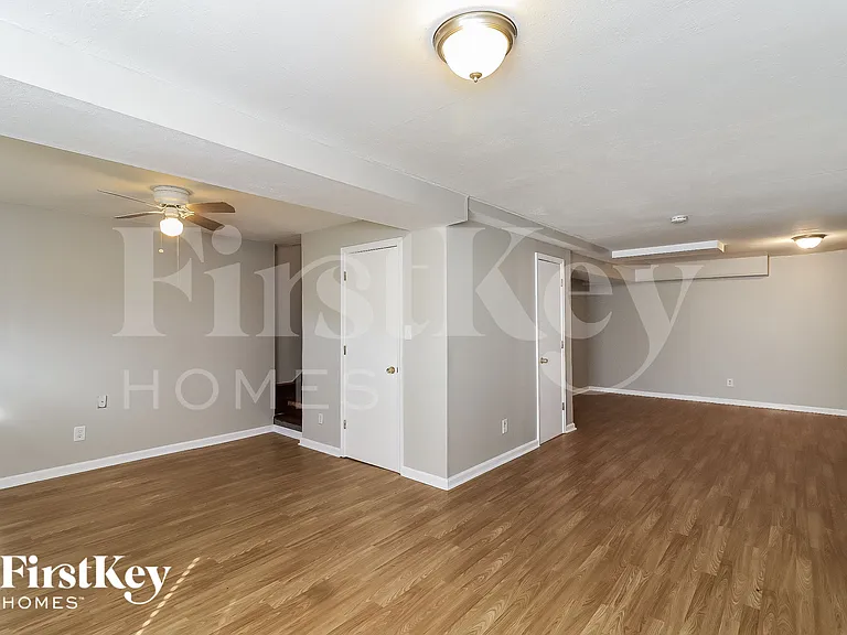 3583 Saddlebrook Dr — Photo 5
