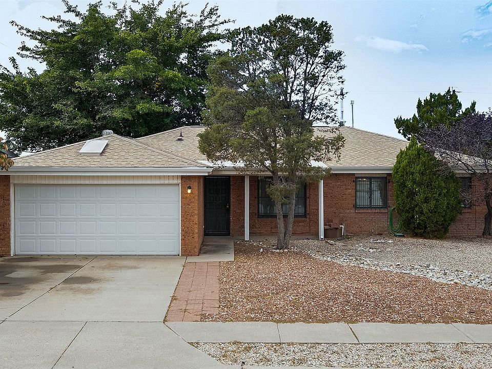 1st image of 1609 Figueroa Dr NE