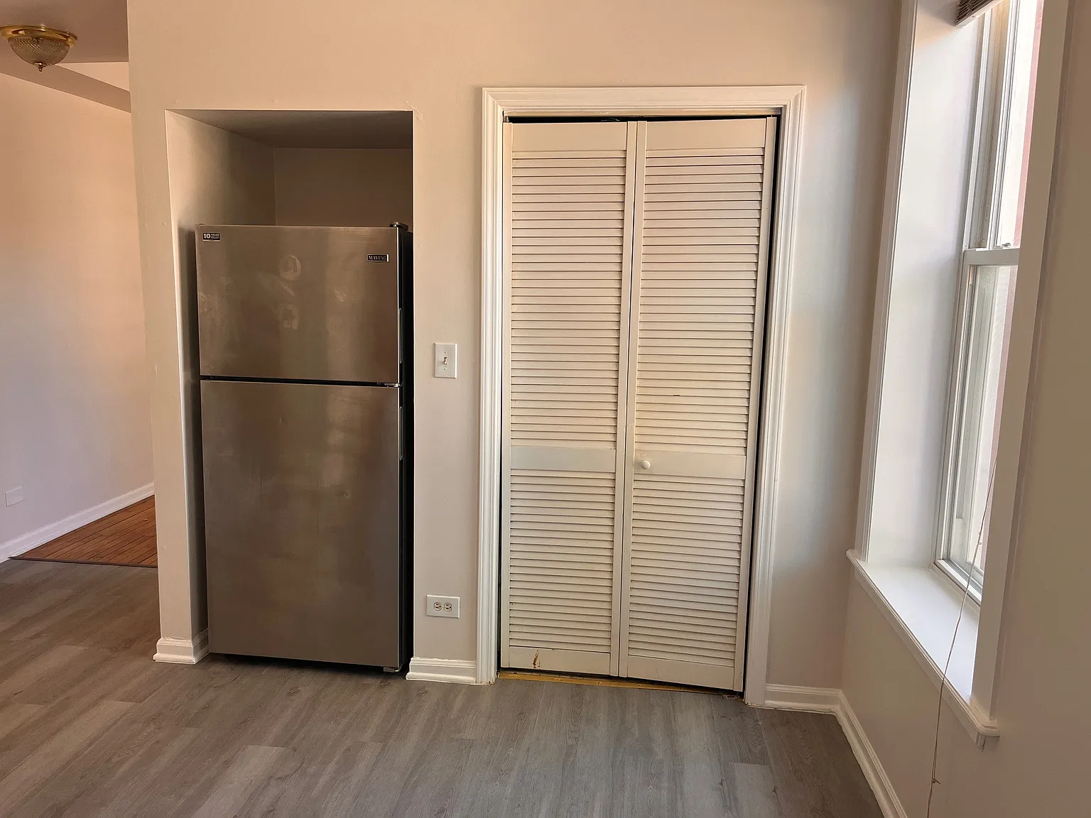 2 bed, 700 sqft, $1,450 — Photo 2