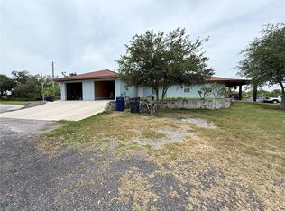 3208 16th Avenue Cir E, Palmetto, FL 34221