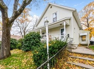 9 Dunbar St, Worcester, MA 01603