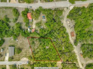 2nd St, Taylor, TX 76574