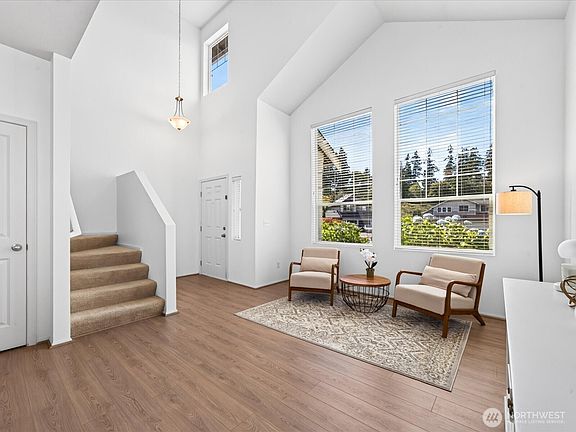3rd image of 6726 Charlotte Avenue SE