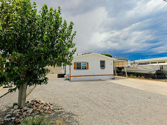 2nd image of 409 E Paradise Ln