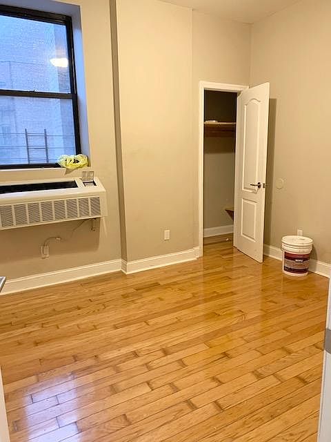 Apt. 3G Bedroom