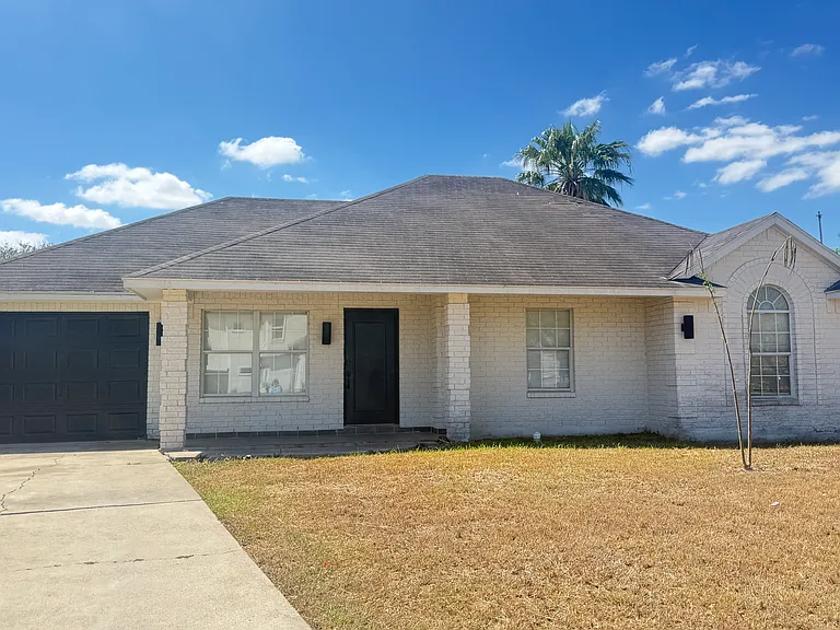 1485 Guadalajara Ave — Photo 8