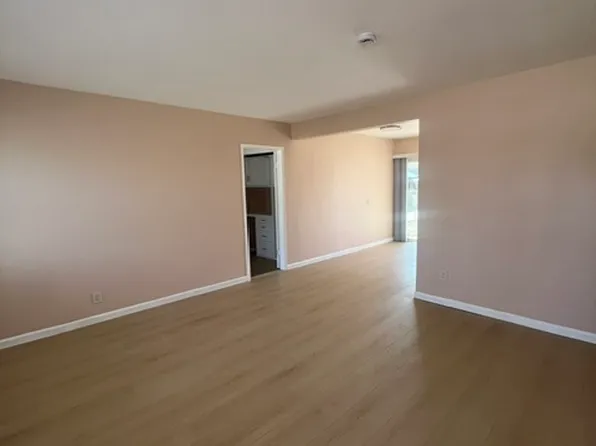 3640 W 171st St, Torrance, CA 90504