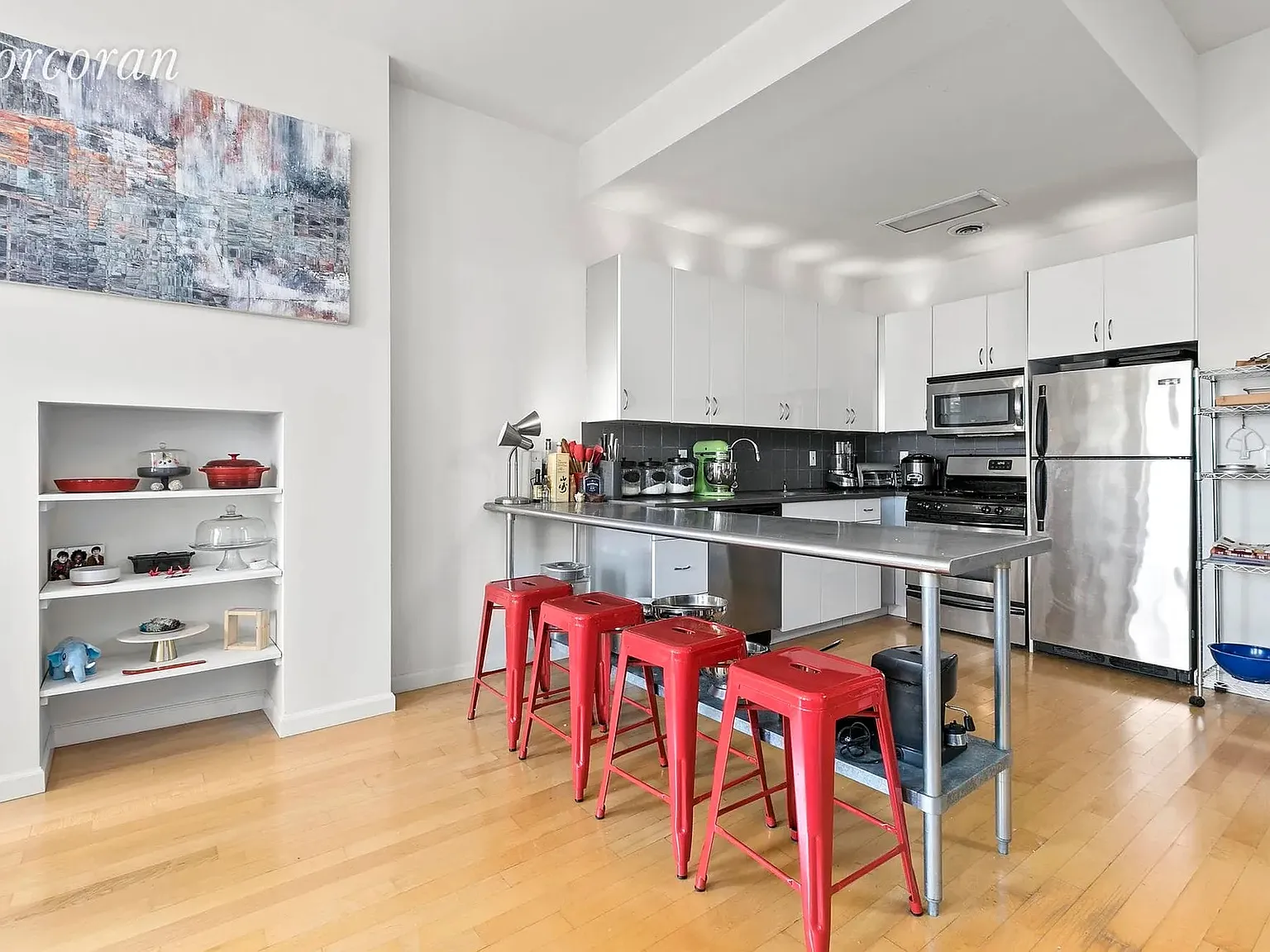 226 Stanhope Street — Photo 3