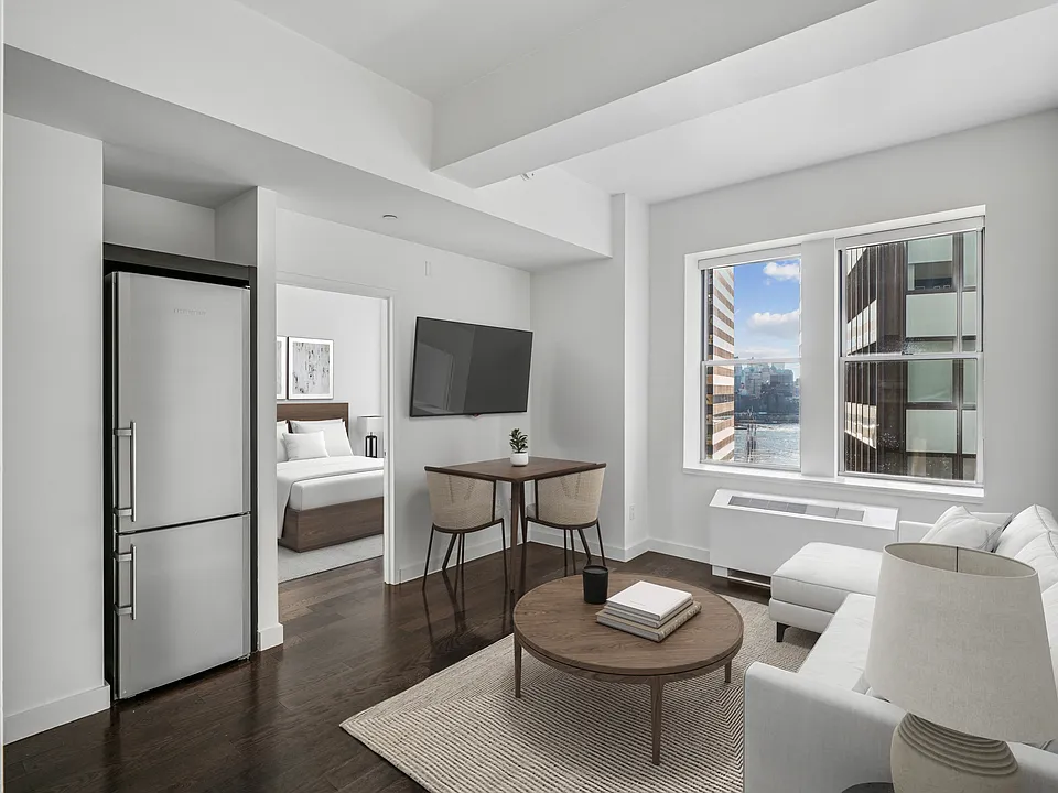 116 John St #1807