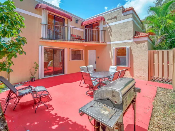 4175 Village Drive #B, Delray Beach, FL 33445