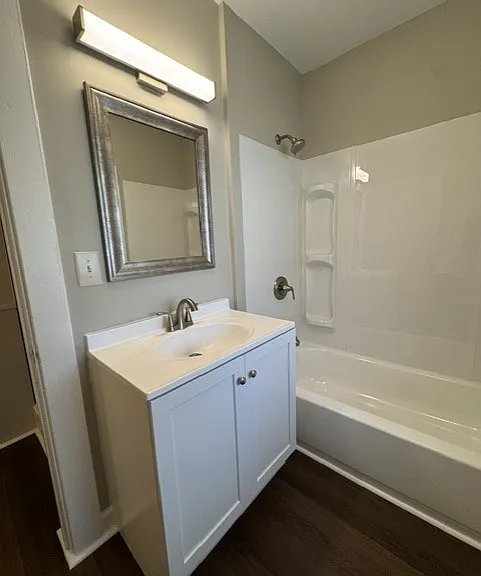 1119 S Macarthur Blvd — Photo 17