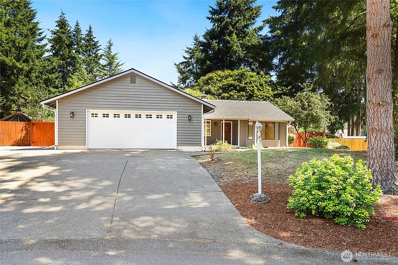 2nd image of 232 Planer Court SE