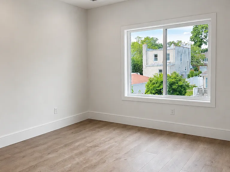 25 Buel Ave #2 — Photo 10