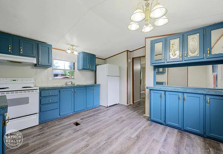 121 Wood Church Rd — Photo 9