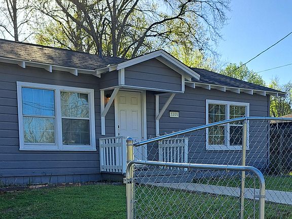 2nd image of 3205 Carter Blvd E