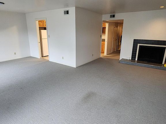 4th image of 1319 5th Ave #3