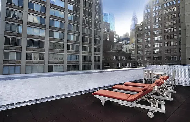 Rented by Manhattan Realty Group | media 8