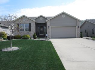 50594 Briarton Ct, Elkhart, IN 46514